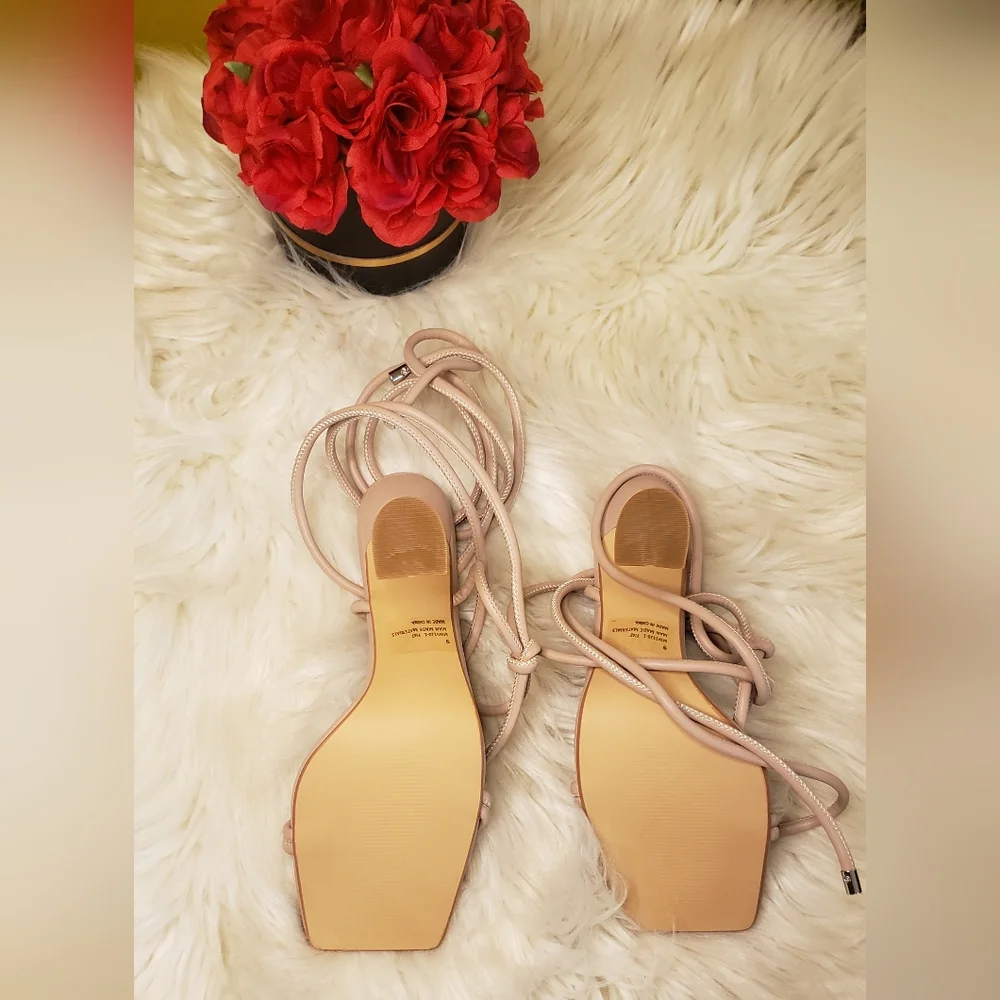 EGO NWT 11 Beige Nude Strappy Tie Up Stiletto Cake Stand Heels Sandals Fiat Shoe